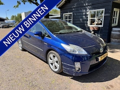 Toyota Prius - 1.8 Comfort *SCHADE