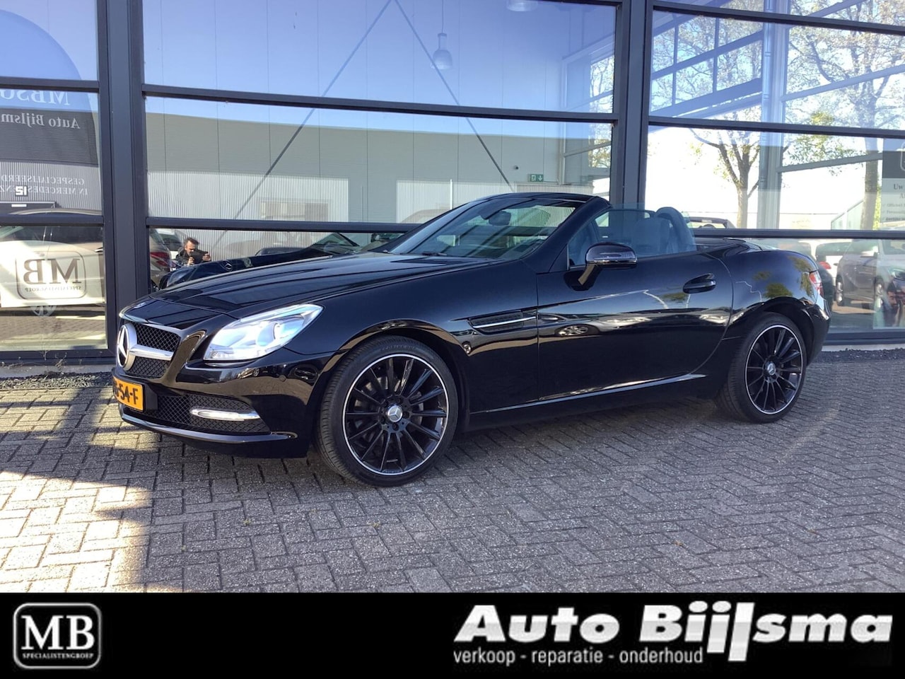 Mercedes-Benz SLK-klasse - 200 automaat, nekverwarming, stoelverwarming, nieuw model, - AutoWereld.nl