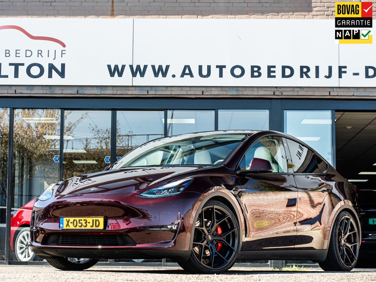 Tesla Model Y - Performance AWD 75 kWh SOH 94,3 % 22" VOSSEN LM/WIT LEER /1e EIG. - AutoWereld.nl