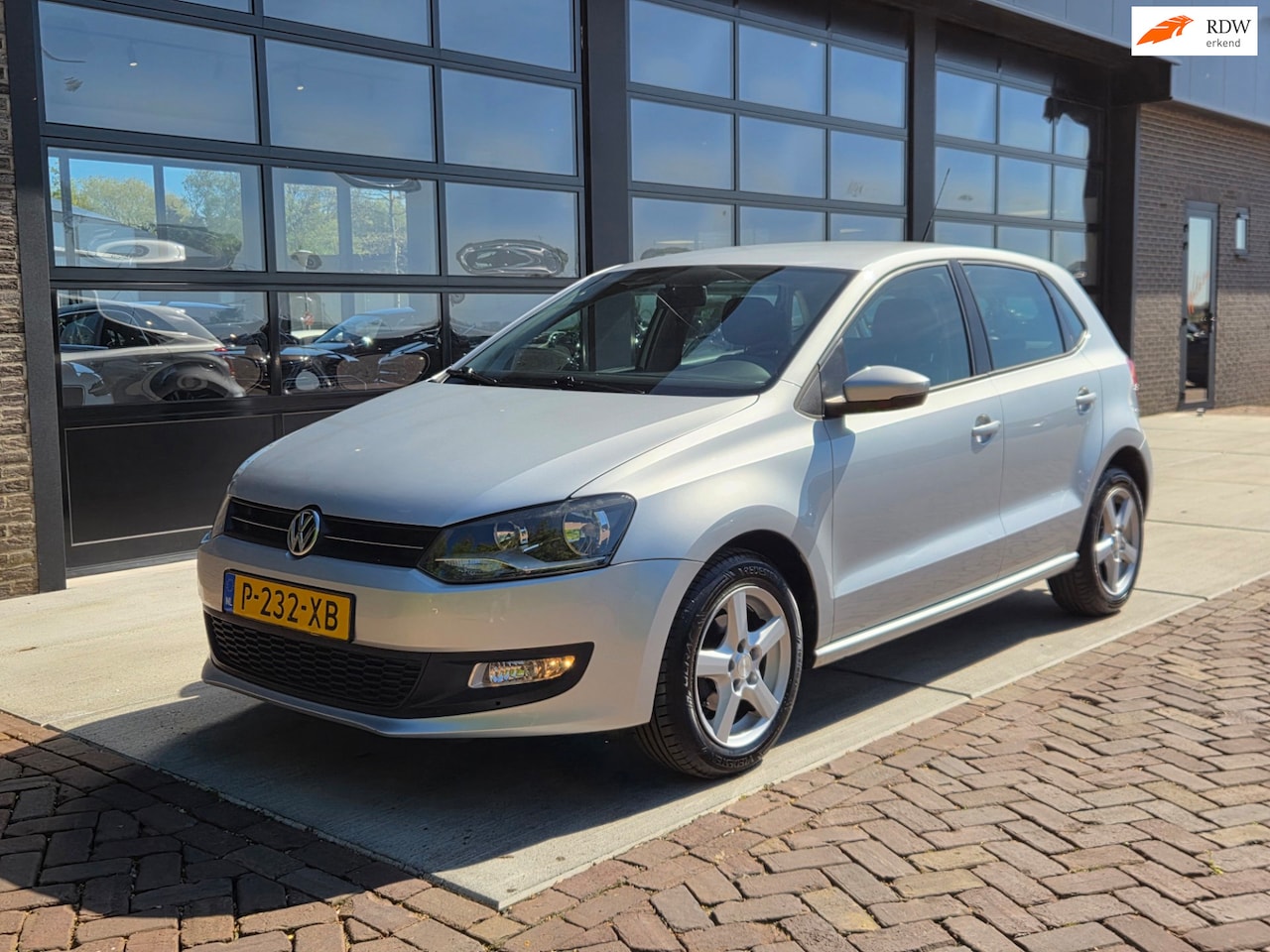 Volkswagen Polo - 1.4-16V Comfortline | 5 Deurs | Airco | Cruise | - AutoWereld.nl