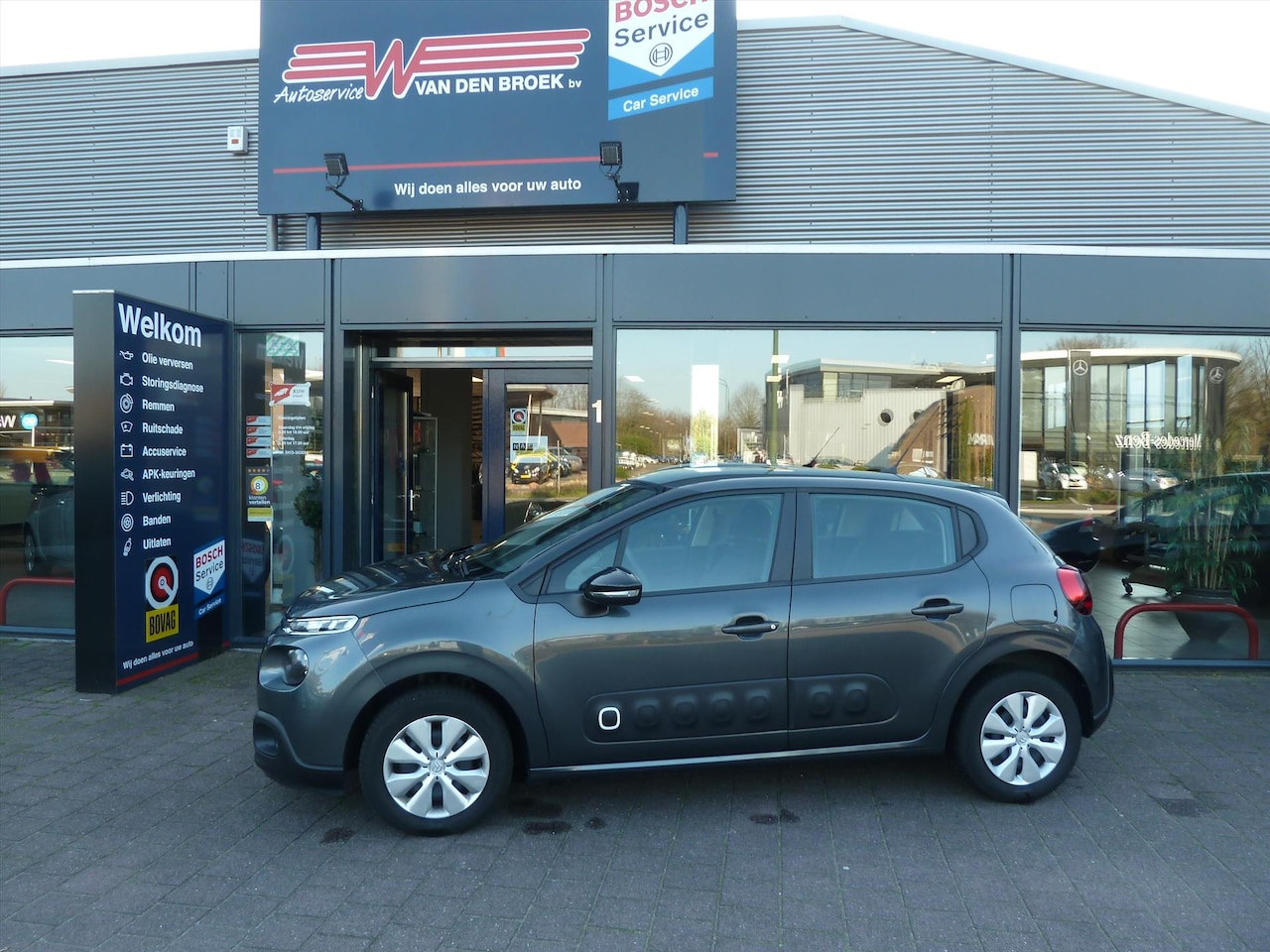 Citroën C3 - 1.2 PureTech 82pk Feel NAV./AC - AutoWereld.nl