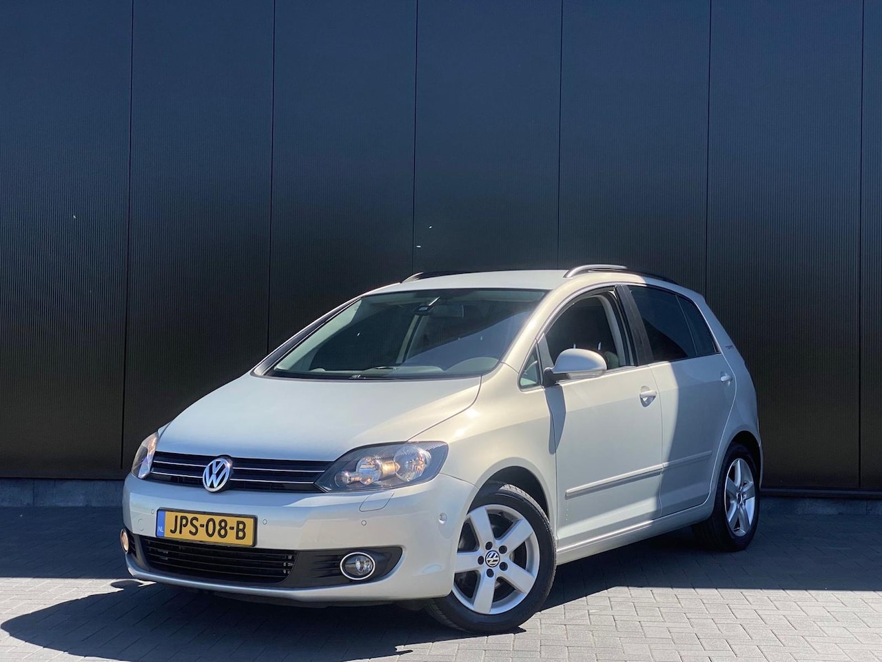 Volkswagen Golf Plus - 1.2 TSI Highline BlueMotion 1.2 TSI Highline BlueMotion - AutoWereld.nl
