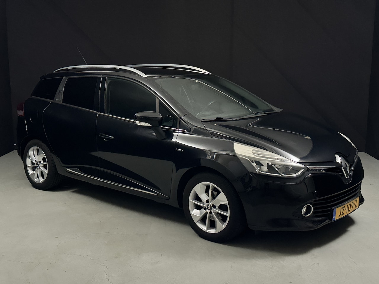 Renault Clio Estate - 1.5 dCi ECO Limited *AC*Navi*Diesel* - AutoWereld.nl