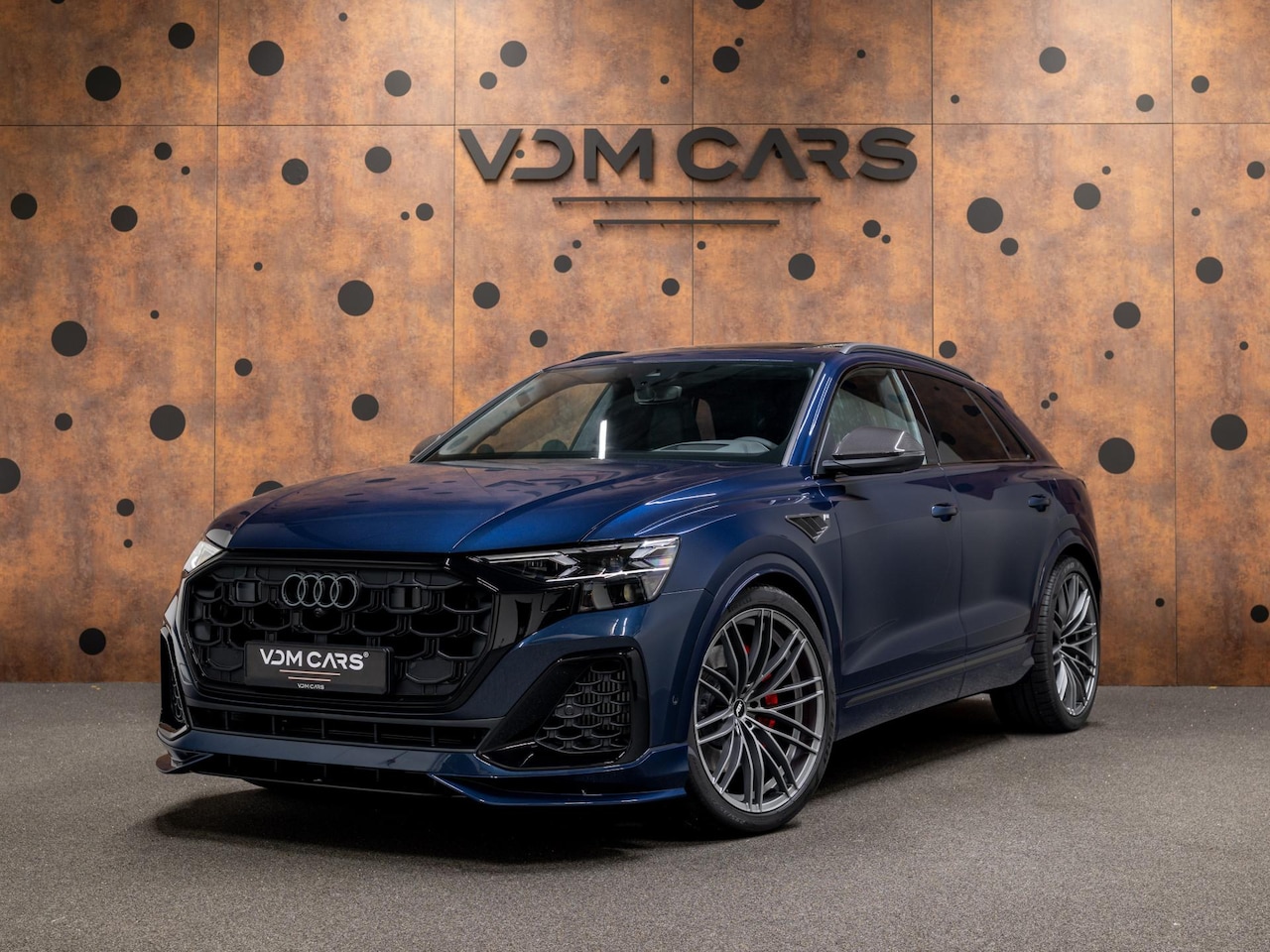 Audi Q8 - 60 TFSIe Competition ABT | ABT Aerokit | Carbon | Massage | ACC | HUD | Trekhaak - AutoWereld.nl