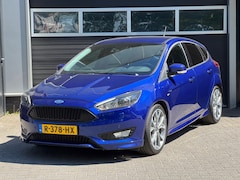 Ford Focus Wagon - 1.0 ST Line Navi, Camera, Climate, Cruise,