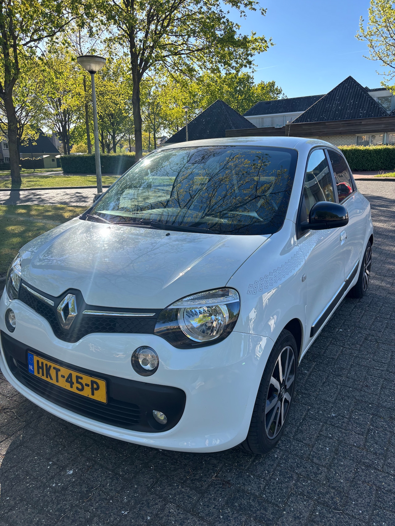 Renault Twingo - 0.9 TCe Intens - AutoWereld.nl