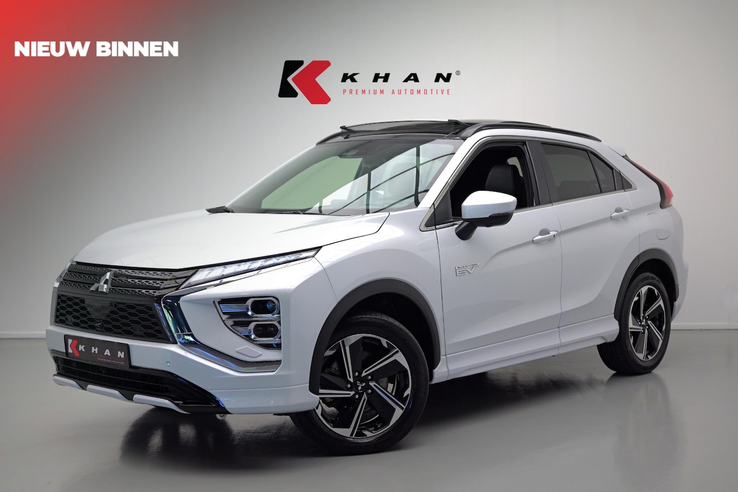 Mitsubishi Eclipse Cross - 2.4 PHEV Instyle |Pano|HUD|Leder|360|Trekhaak| - AutoWereld.nl