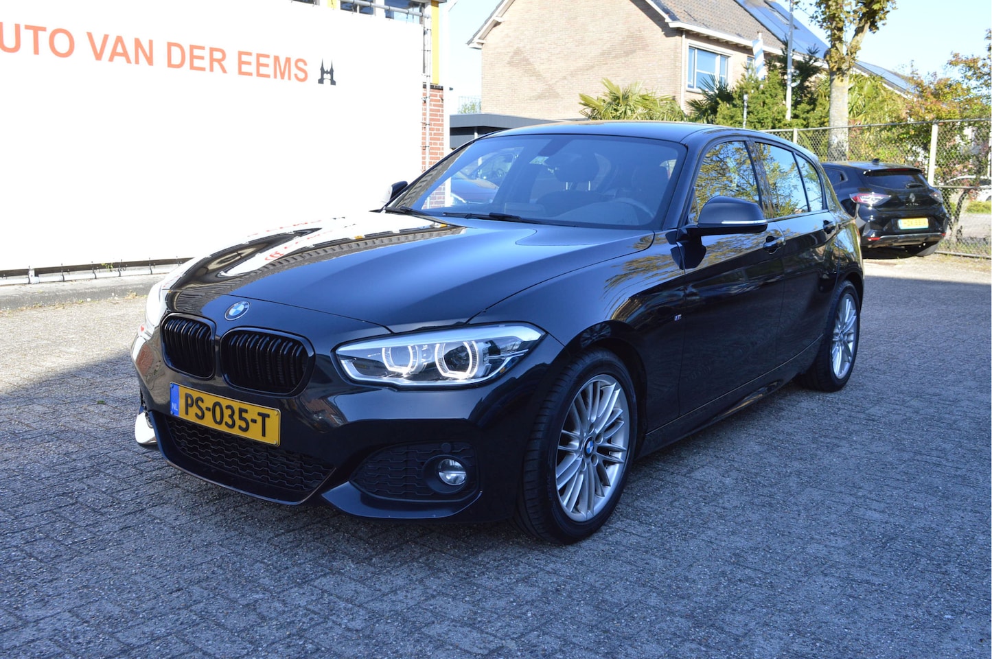 BMW 1-serie - 118i Corp. Lease Exec. NL-auto / M-Sport / Clima / Navi - AutoWereld.nl