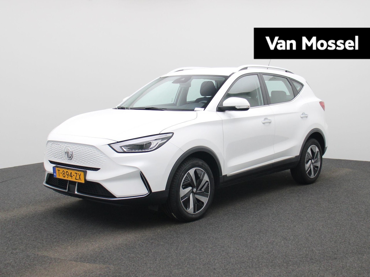 MG ZS - EV Standard Range Comfort 50 kWh | ACC | Achteruitrijcamera | Stoelverwarming | Keyless | - AutoWereld.nl