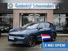 Lynk & Co 01 - 1.5 261PK BLACKLINE CAMERA STOELVERW. PANO/SCHUIF MEMORY INFINITY DAB NAVI CARPLAY ELEK.AC