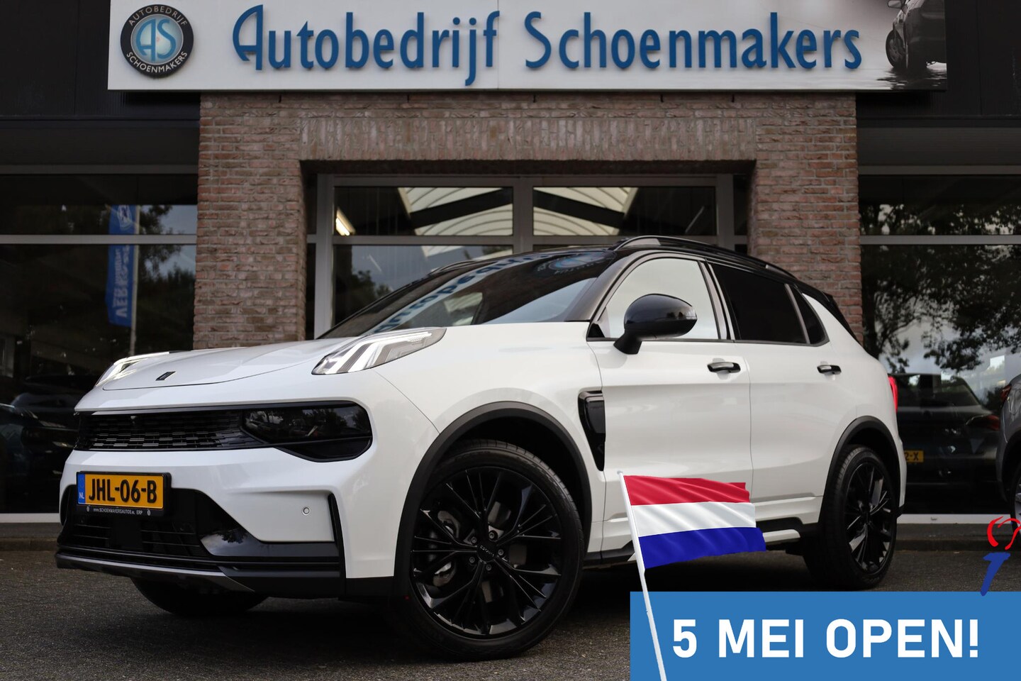 Lynk & Co 01 - 1.5 4-CYL 280 PK! PHEV MORE 360-CAMERA MEMORY PANO/SCHUIF INFINITY DAB NAVI CARPLAY STOELV - AutoWereld.nl