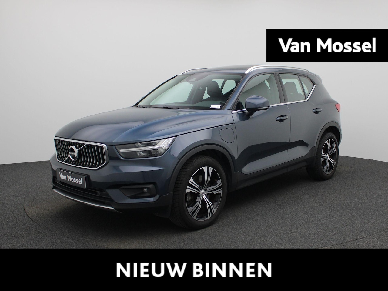 Volvo XC40 - T4 Recharge Geartronic Inscription | Automaat | Panoramadak | Trekhaak | Apple Carplay / A - AutoWereld.nl