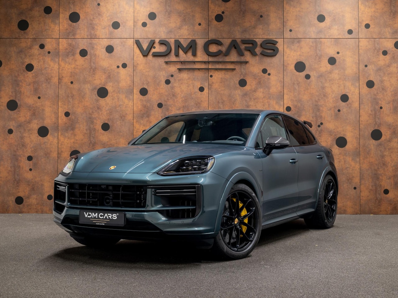 Porsche Cayenne Coupé - 4.0 Turbo E-Hybrid | PTS | GT-Design | Lichtgewicht Sportpakket | Carbon | HUD | Burmester - AutoWereld.nl