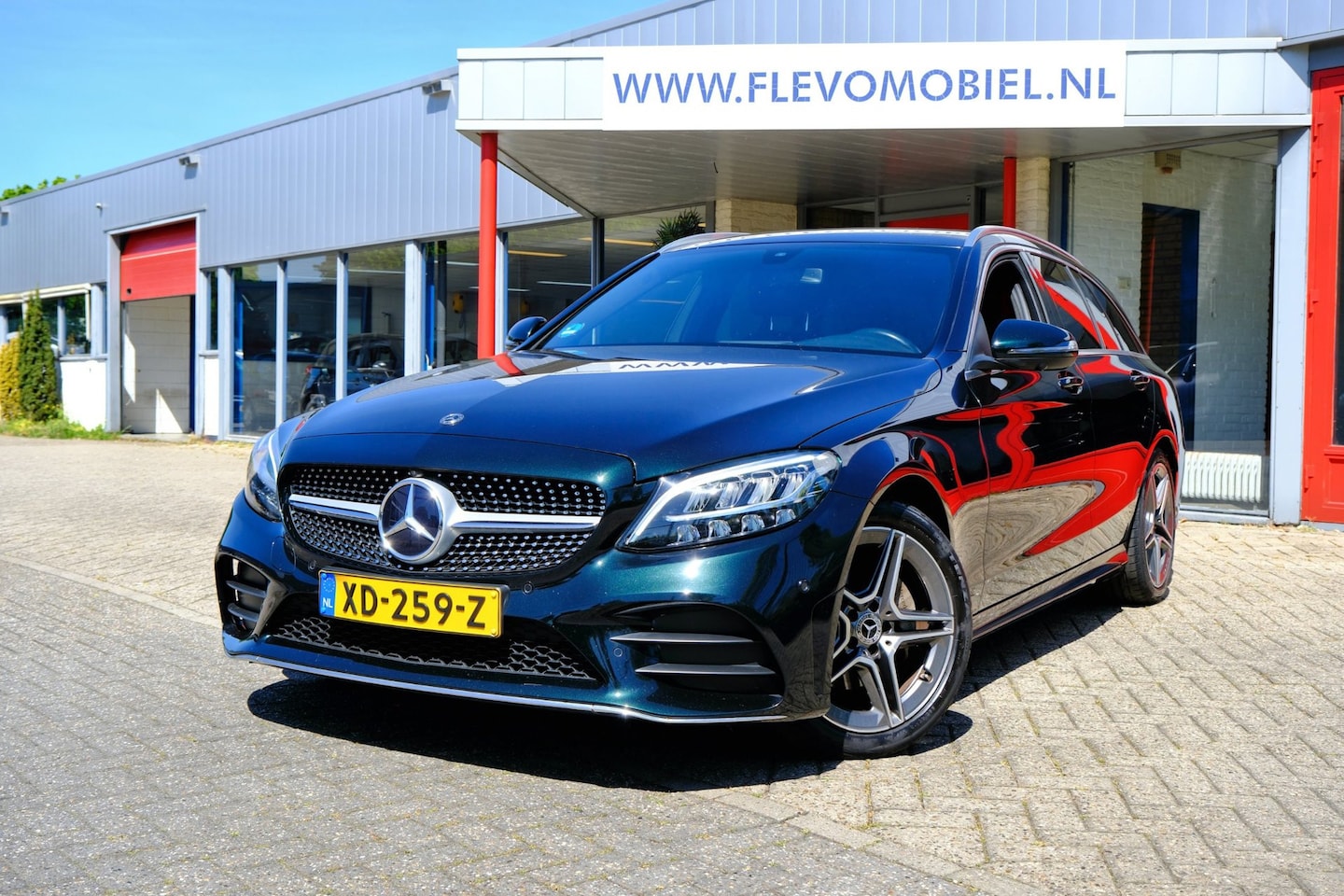 Mercedes-Benz C-klasse Estate - 180 Business Solution AMG Aut. Leder-Alcantara|Navi|LED|LMV|Sportstoelen - AutoWereld.nl