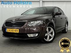 Skoda Octavia - 1.8 TSI Greentech Elegance 180 PK AUTOMAAT NAVI CLIMA PDC LMV TREKHAAK