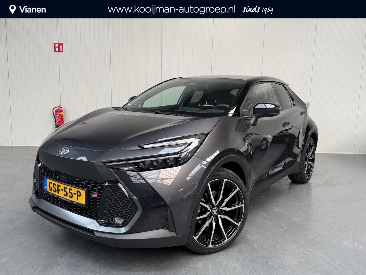 Toyota C-HR - 2.0 Hybrid 200 GR SPORT Première Edition 1e eigenaar, NL dealer auto, bomvol opties! - AutoWereld.nl