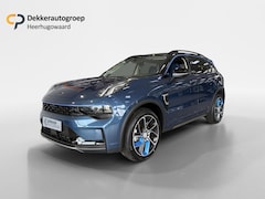 Lynk & Co 01 - 1.5 Panoramadak 1800kg trekgewicht