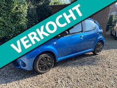Toyota Aygo - RIJKAAR/APK/HISTORY/BEURT/NAP/AIRCO/5drs//DIREKT MEE
