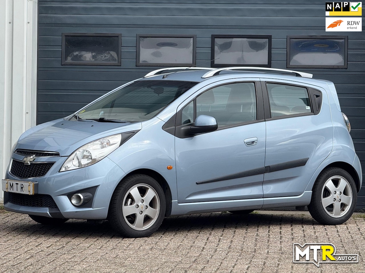Chevrolet Spark - 1.2 16V LT 2e EIG|NAP|NWE APK - AutoWereld.nl