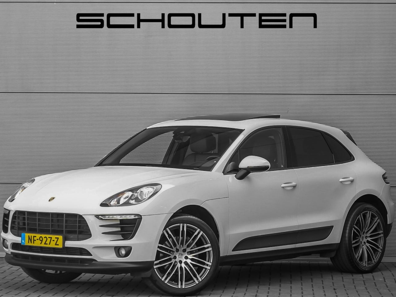 Porsche Macan - 2.0 Pano Leder Black Pack Stoelverwarming 21" - AutoWereld.nl