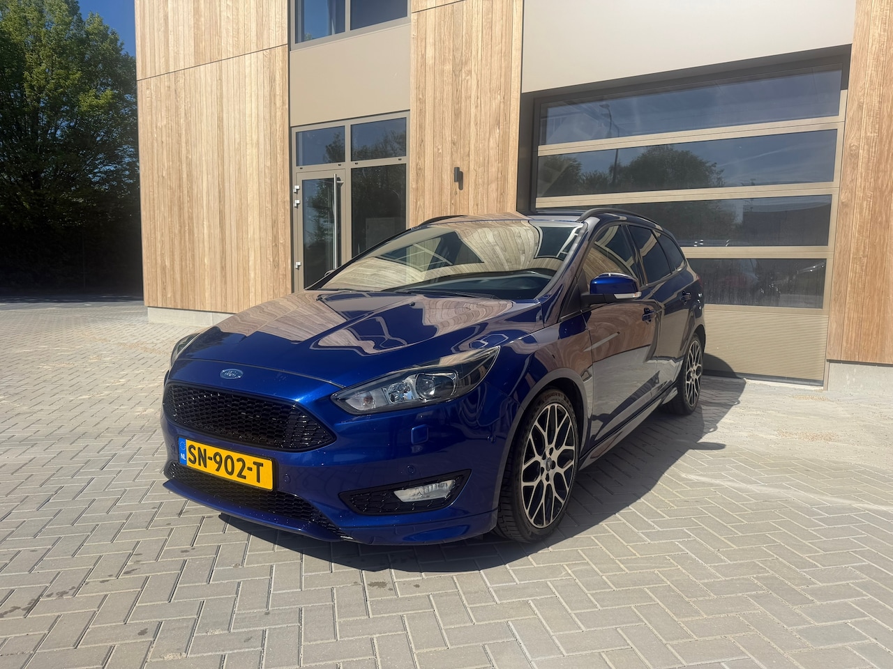 Ford Focus Wagon - 1.5 Titanium ST-Line 5DRS|AUTOMAAT|Clima|Parkeersensoren|Stoelverwarming|Stuurverwarming|K - AutoWereld.nl
