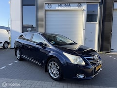 Toyota Avensis - 1.8 VVTi Executive Business Airco NAP PDC NAVI Leder