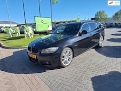 BMW 3-serie Touring - 320i High Executive / Super nette auto / APK maart 2027