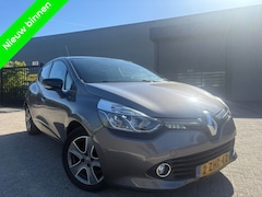 Renault Clio - 1.5 dCi Night&Day Navi/Airco/Cruise/Parks