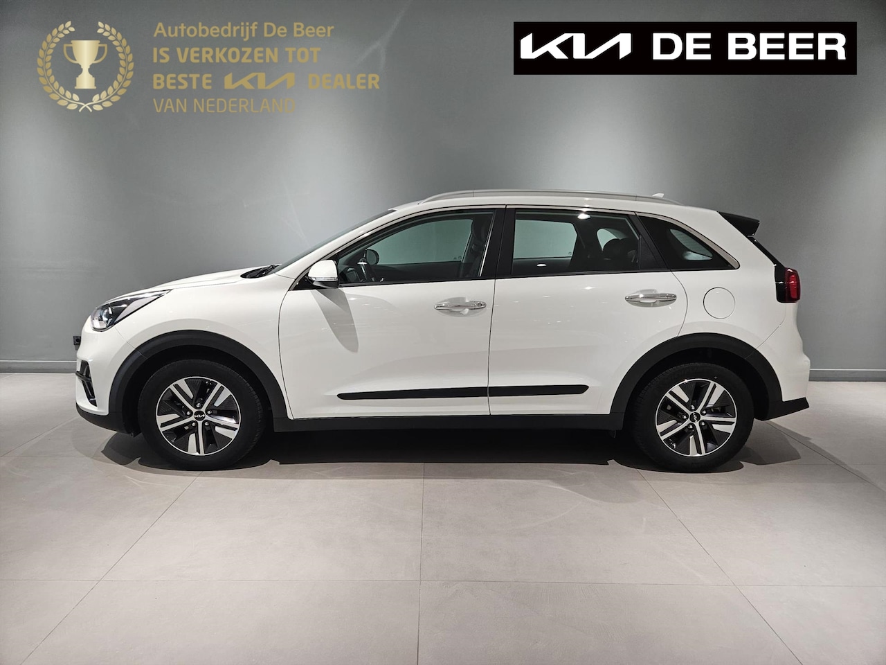 Kia Niro - 1.6 GDi Hybrid 141pk DCT6 DynamicLine Navi/ Clima/ Cruise - AutoWereld.nl