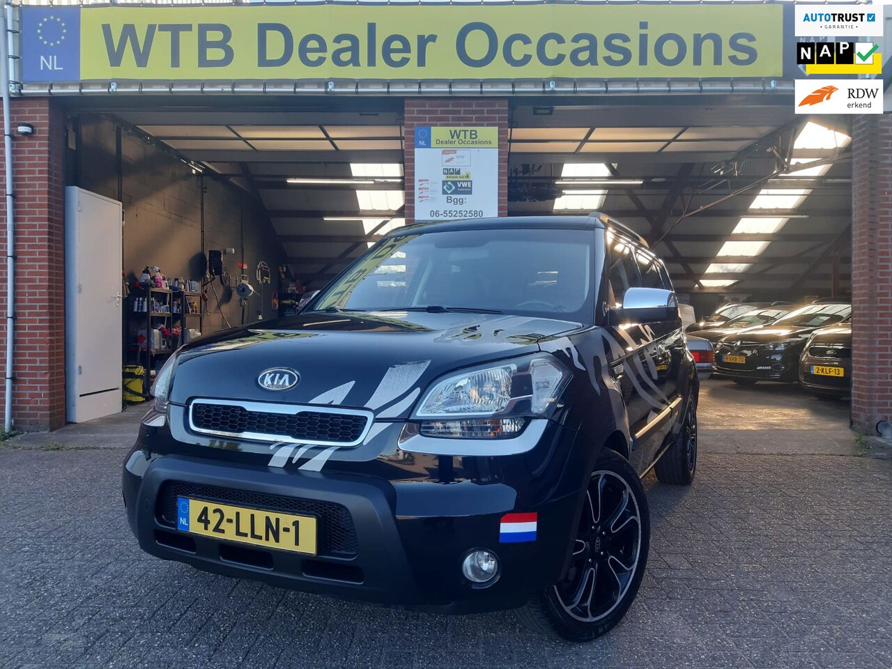 Kia Soul - 1.6 X-ecutive 1.6 X-ecutive, 5-deurs, Nw. APK (21.04.2027), Navi, Airco, Afneembare Trekhaak, Dealer Ond - AutoWereld.nl