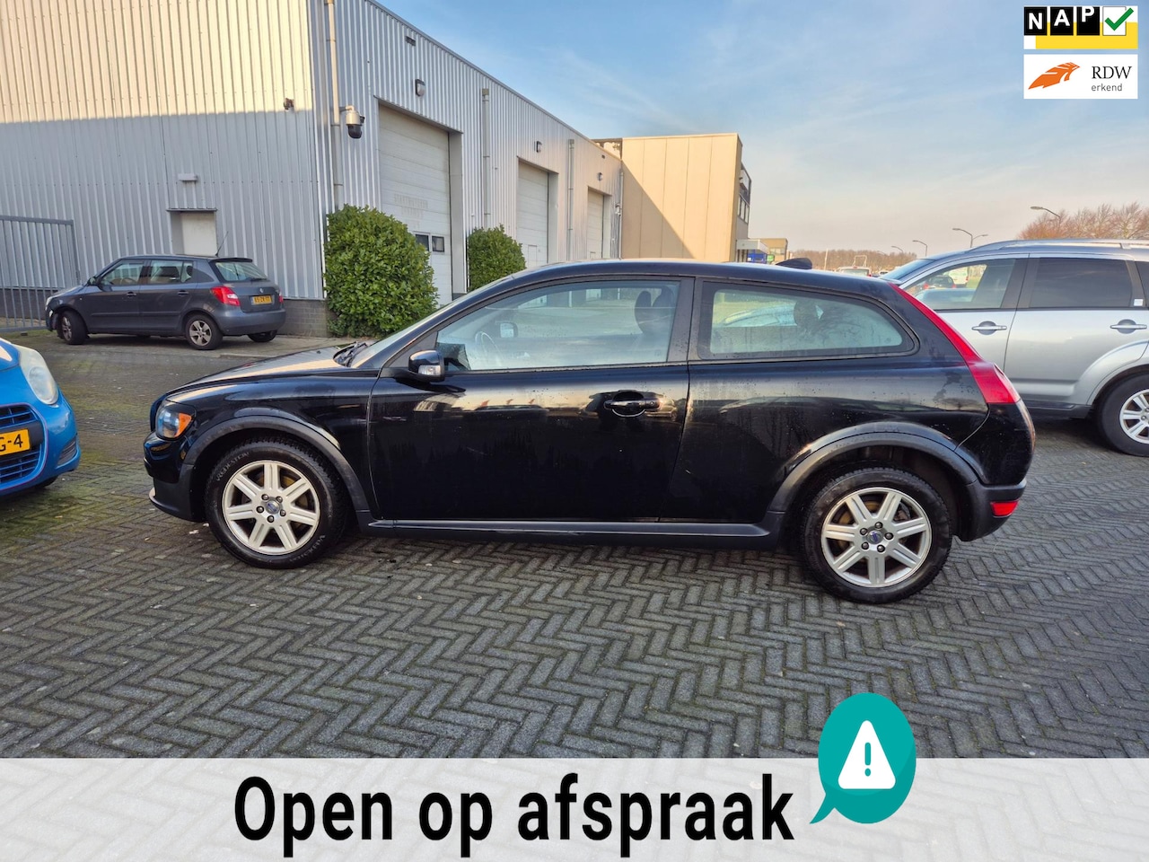 Volvo C30 - 2.0 Momentum / APK 20-03-27 - AutoWereld.nl