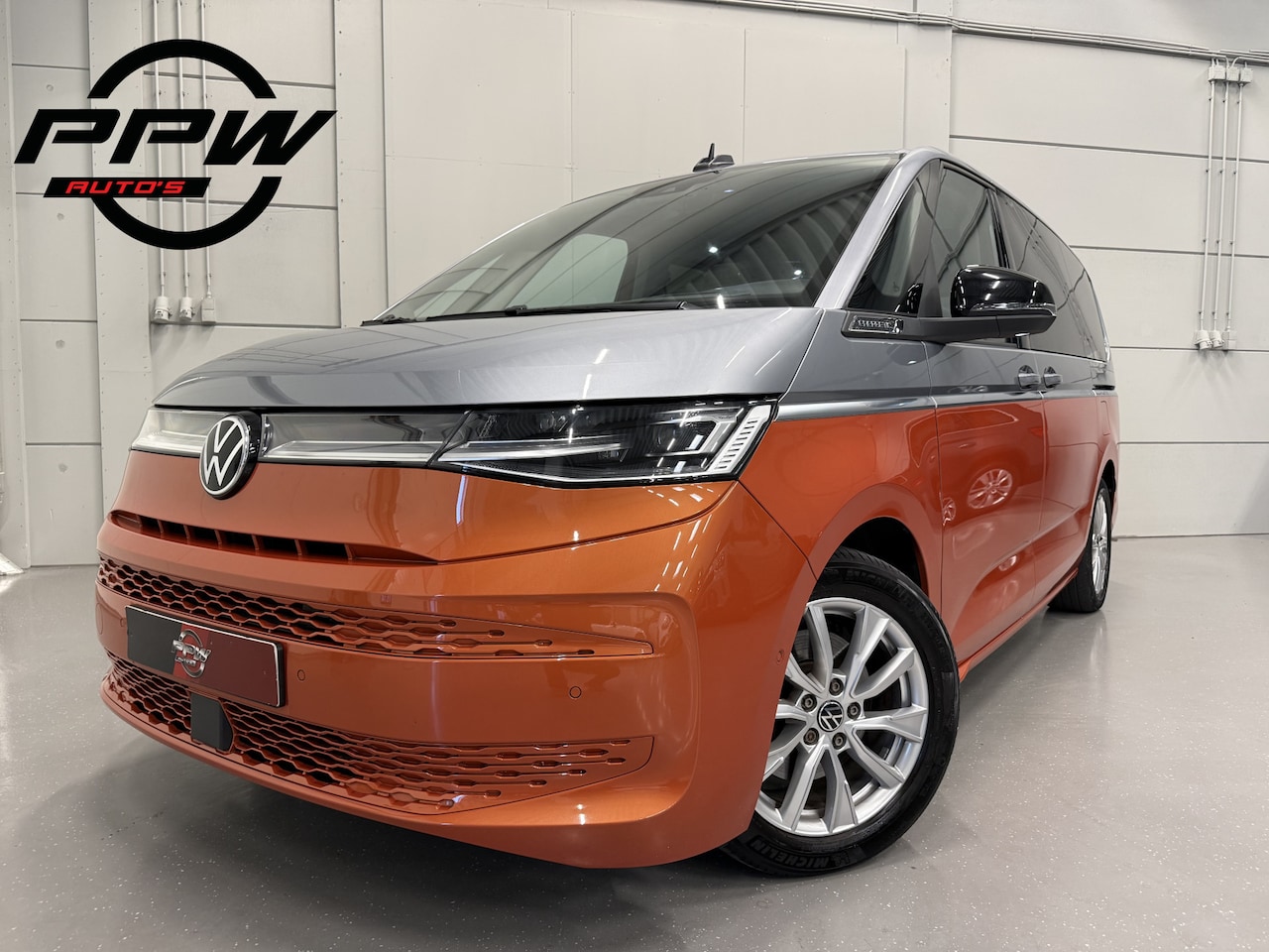 Volkswagen Multivan - 1.4 eHybrid L2 Energetic 7p. PANO/HEAD-UP/TREKHAAK/CAMERA/SFEER/CARPLAY/IQ-LIGHT/KEYLESS/A - AutoWereld.nl
