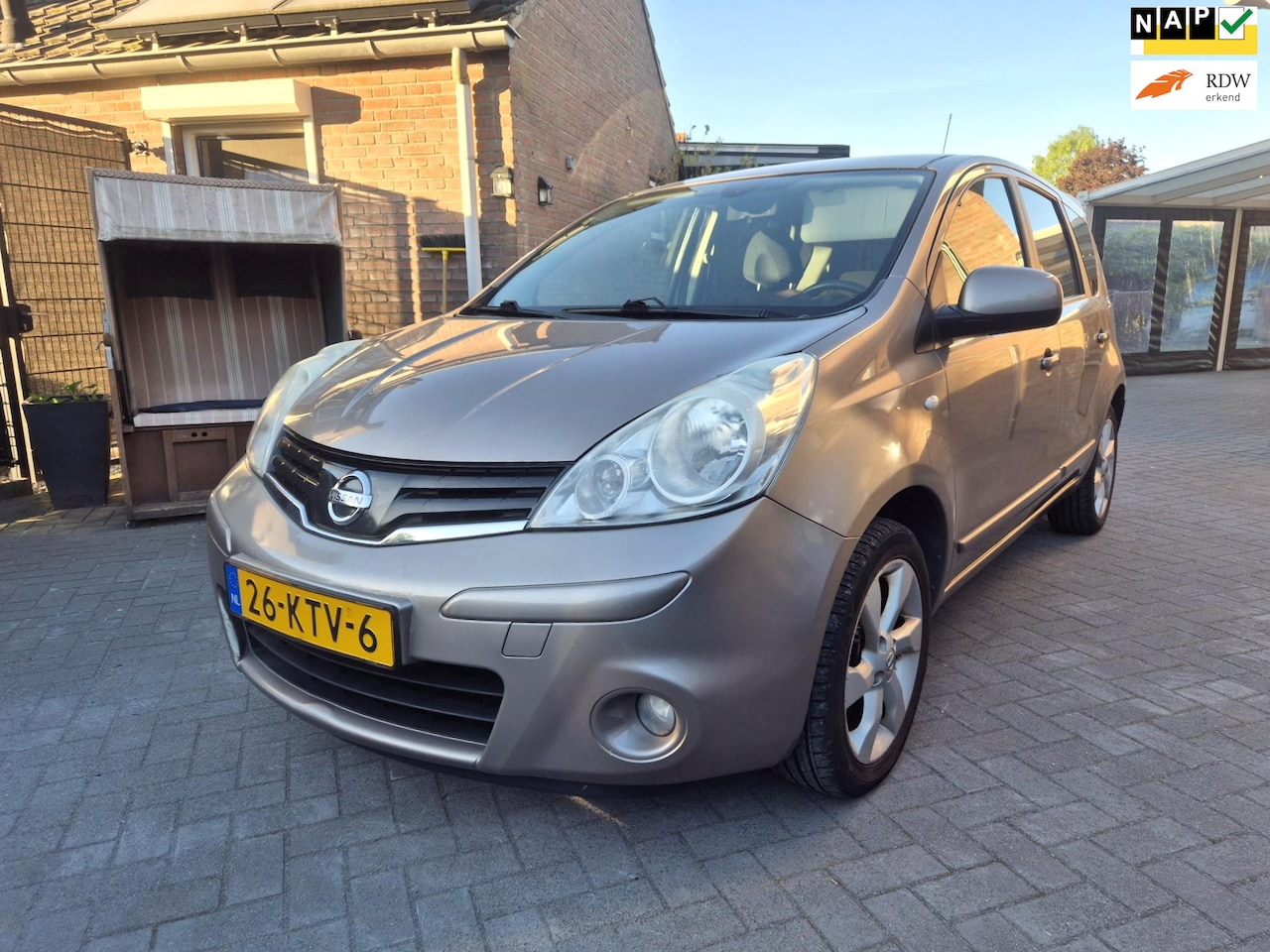 Nissan Note - 1.6 Life + Navi Airco Cruise Trekhaak - AutoWereld.nl