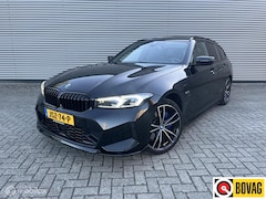 BMW 3-serie Touring - 330e xDrive M Sport Pano | Leer | H&K | HUD