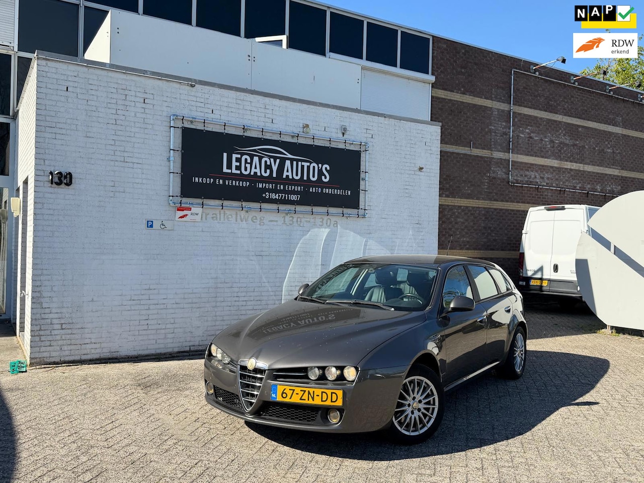 Alfa Romeo 159 Sportwagon - 1.8 MPI Distinctive - VOL OPTIE - RIJDT & SCHAKELT GOED! - AutoWereld.nl