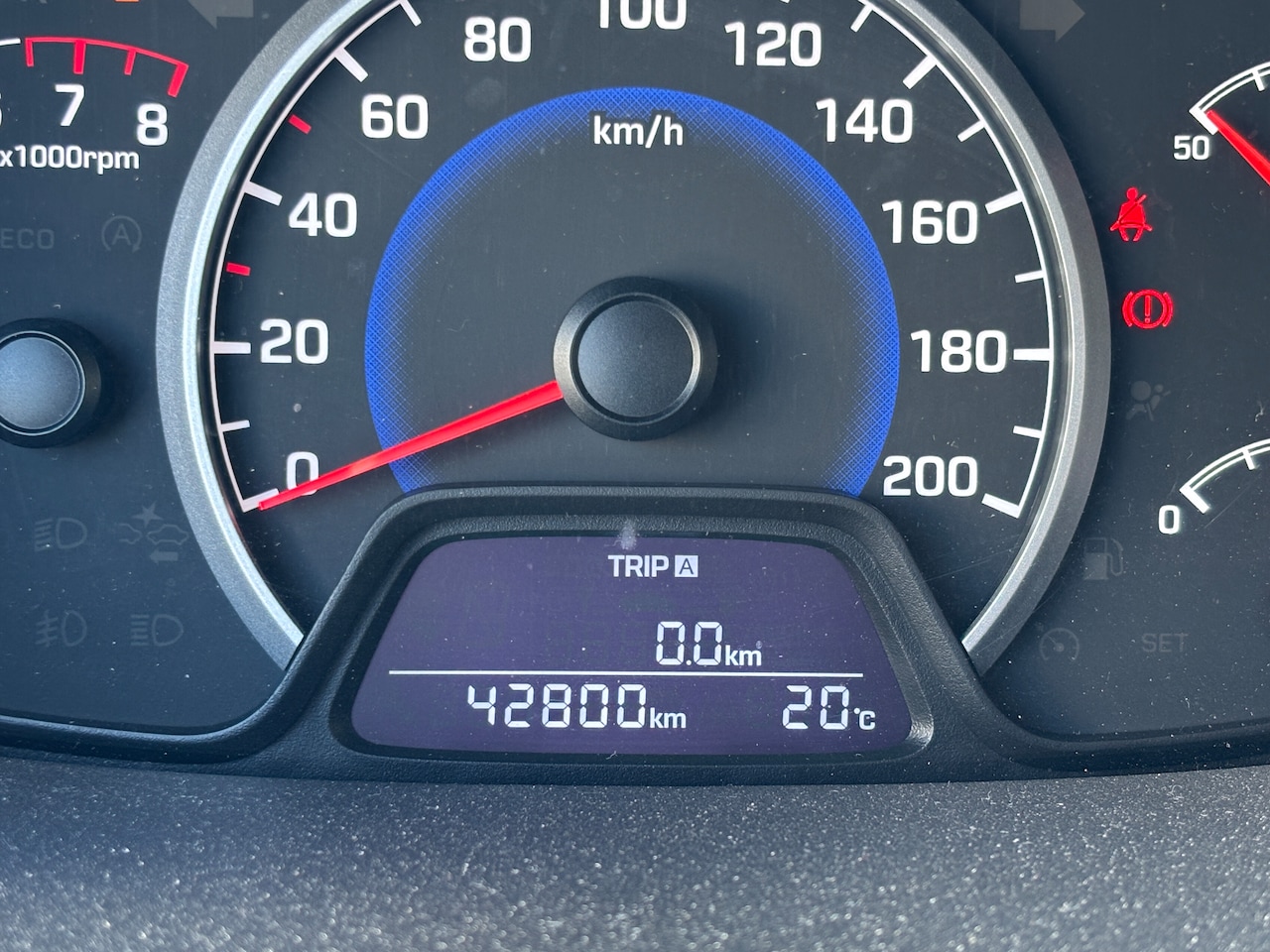 Hyundai i10 - 1.0i Comfort | Org-NL auto. Lage km. Airco. Dealer ondh.