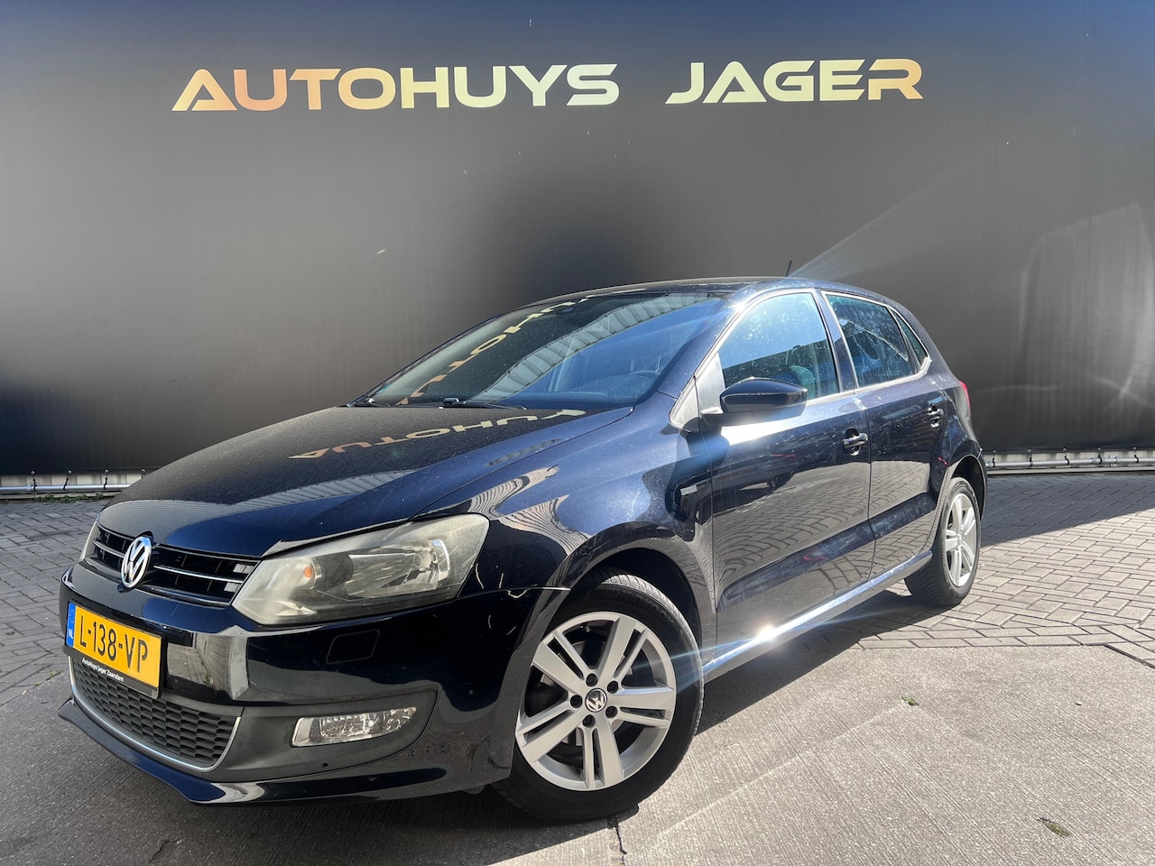 Volkswagen Polo - 1.2 TSI Highline - airco - stoelverwarming - AutoWereld.nl