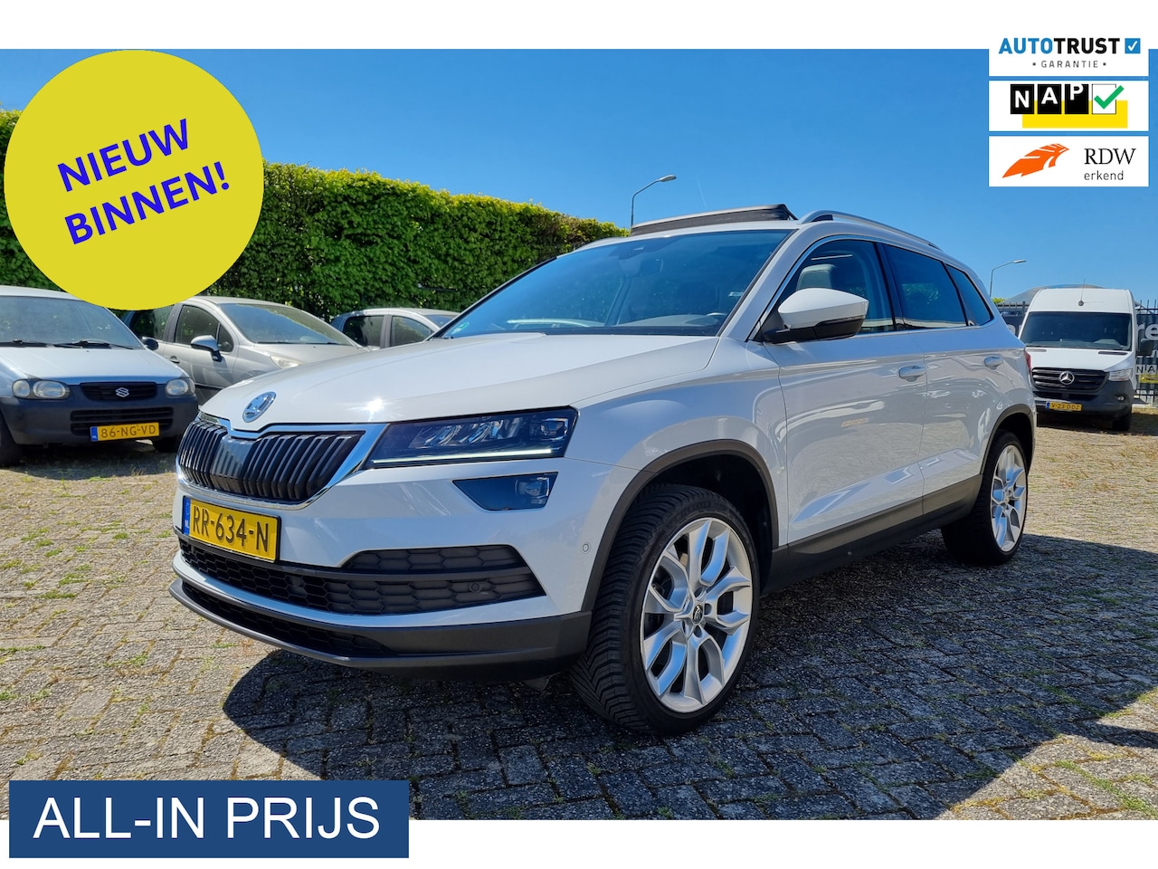 Skoda Karoq - 1.5 TSI ACT Style Business ✅PANODAK ✅CARPLAY ✅CANTON SOUND - AutoWereld.nl