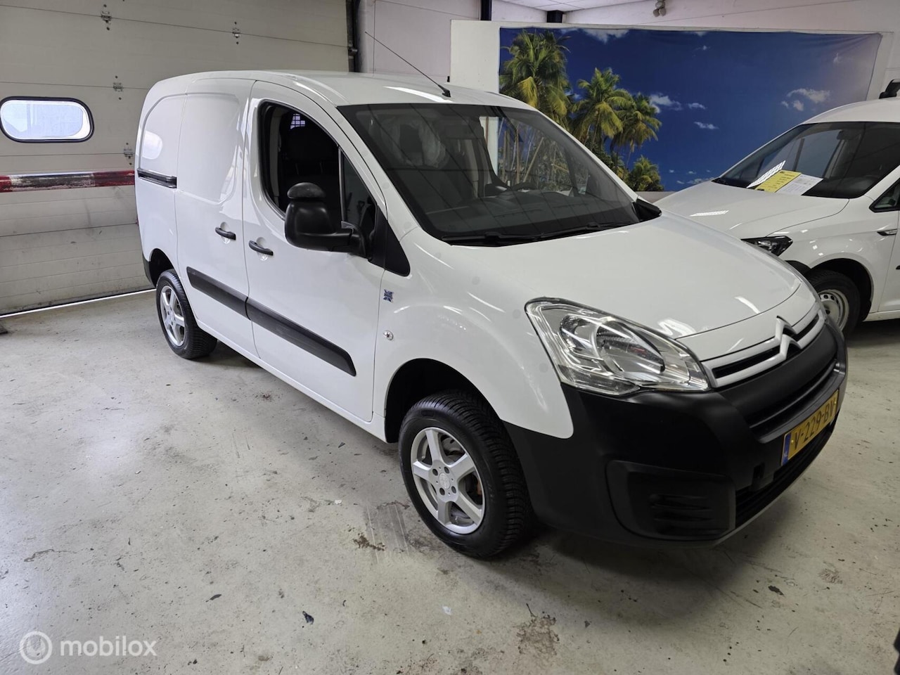 Citroën Berlingo - 4X4 1.6 BlueHDI 4X4 - AutoWereld.nl