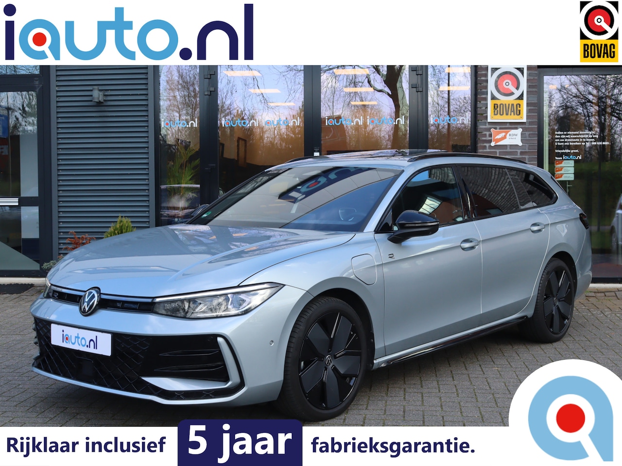 Volkswagen Passat Variant - 1.5 eHybrid 272PK R-Line Edition Black Style Leder/Pano/IQ.Light/360/Headup/HK/Navi Max/AC - AutoWereld.nl
