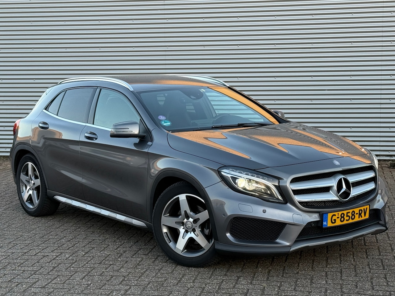 Mercedes-Benz GLA-Klasse - 250 4Matic / AMG / Xenon Led / Camera / Harman Kardon / Inruil Mog. - AutoWereld.nl