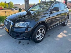 Audi Q5 - 2.0 TFSI quattro Pro Line pano camera memory leer