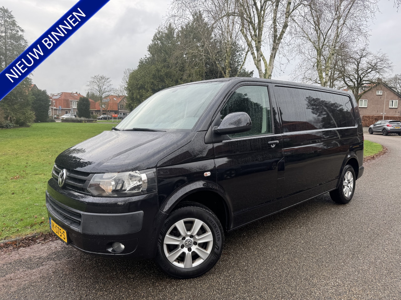 Volkswagen Transporter - 2.0 TDI L2H1 DC Budgetline 2.0 TDI L2H1 DC Budgetline 140 pk - AutoWereld.nl
