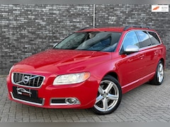 Volvo V70 - 2.4 D5 Summum 2000kg Trekgewicht|Adap Cruise|BLIS|Premium Sound|Lane Assist|Botswaarschuwi