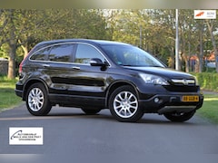 Honda CR-V - 2.0i Executive / Full Options / Leder interieur / panoramadak / stoelverwarming / trekhaak