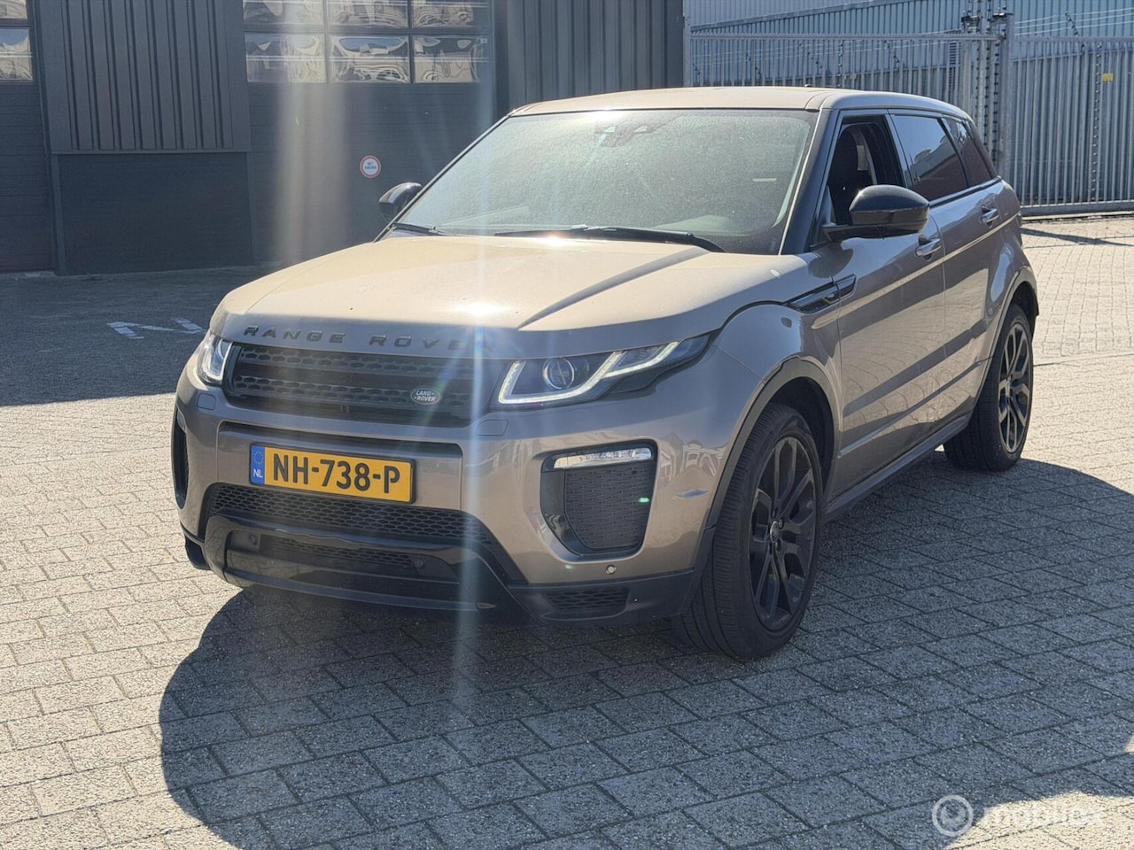Land Rover Range Rover Evoque - 2.0 TD - AutoWereld.nl