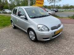 Toyota Yaris - 1.3 VVTi Terra AIRCO STUURBEKR ELECTR RAMEN