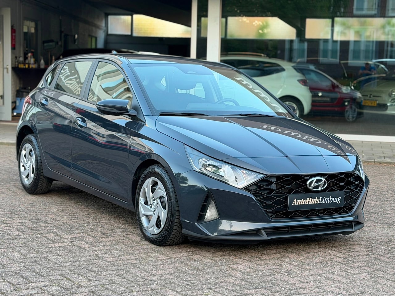 Hyundai i20 - 1.0 T-GDI Comfort|Camera|CarPlay|Nav|Nieuw model! - AutoWereld.nl