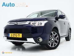 Mitsubishi Outlander - 2.0 Instyle 4WD 7P | Schuifdak | Trekhaak | Leder | Camera | Keyless | Cruise | Stoelverwa