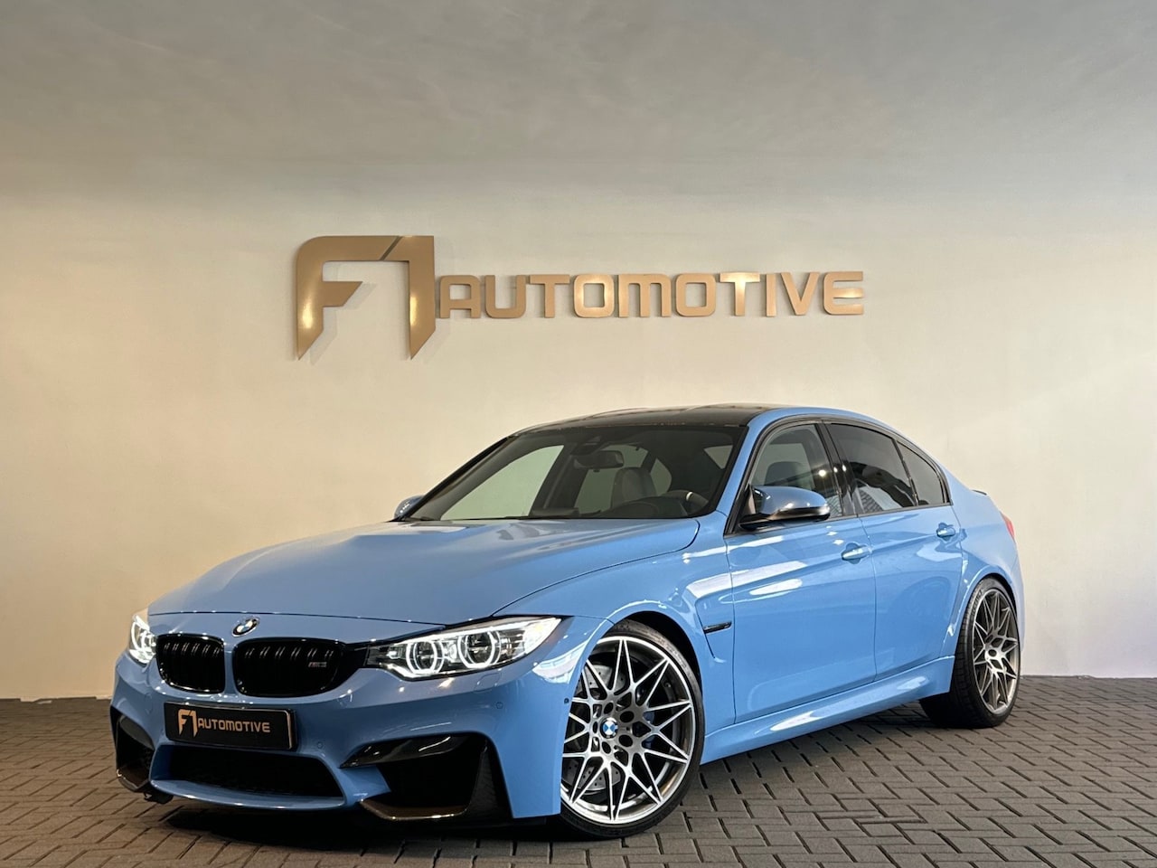 BMW M3 - 3-serie DCTA Carbon|Keyless|HuD|H/K|Memory|Camera - AutoWereld.nl